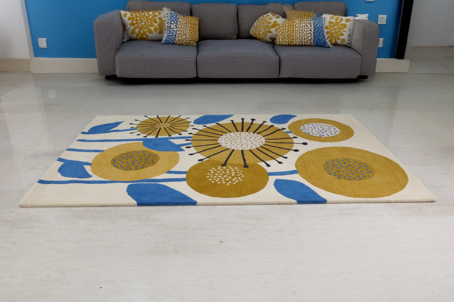 OnlyMat HandTufted Luxe Rug - FLOWER - Bamboo Silk Carpet