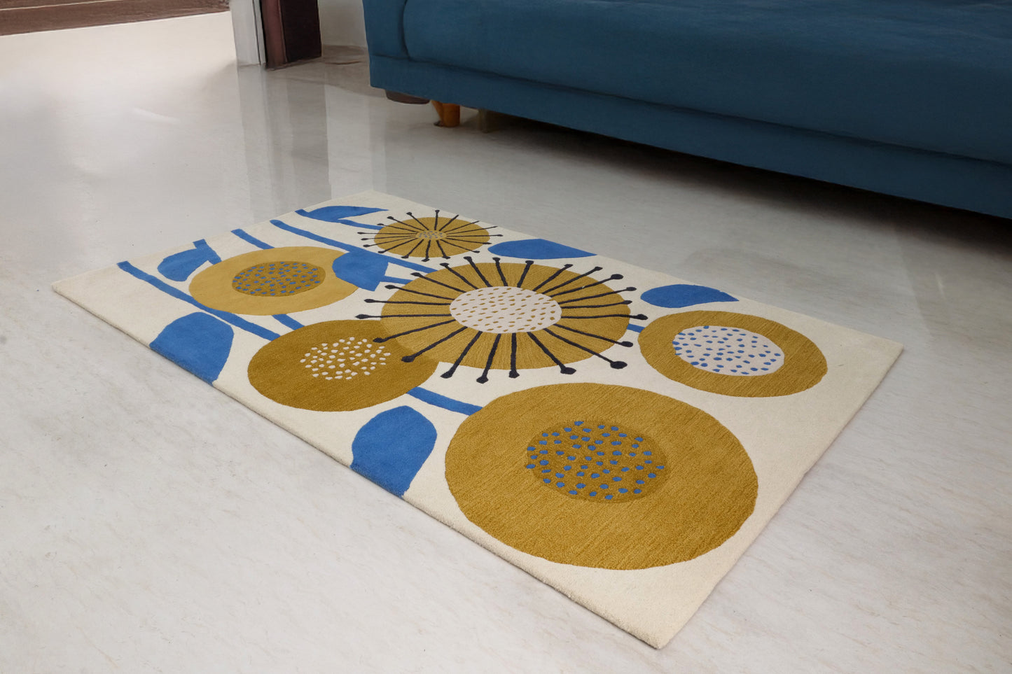 OnlyMat HandTufted Luxe Rug - FLOWER - Bamboo Silk Carpet