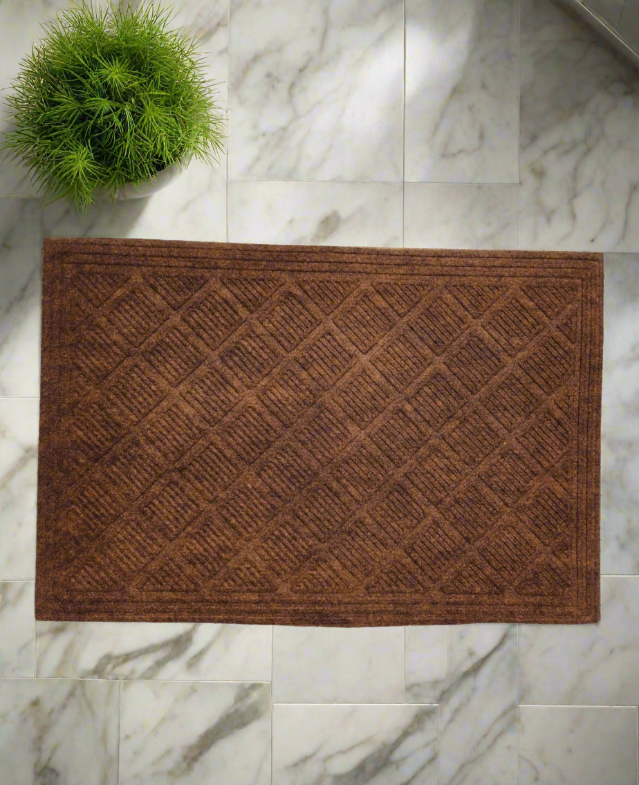 OnlyMat Anti-Slip Bath Mat - Quick Dry & Anti-Fade - 40x60cm - Brown