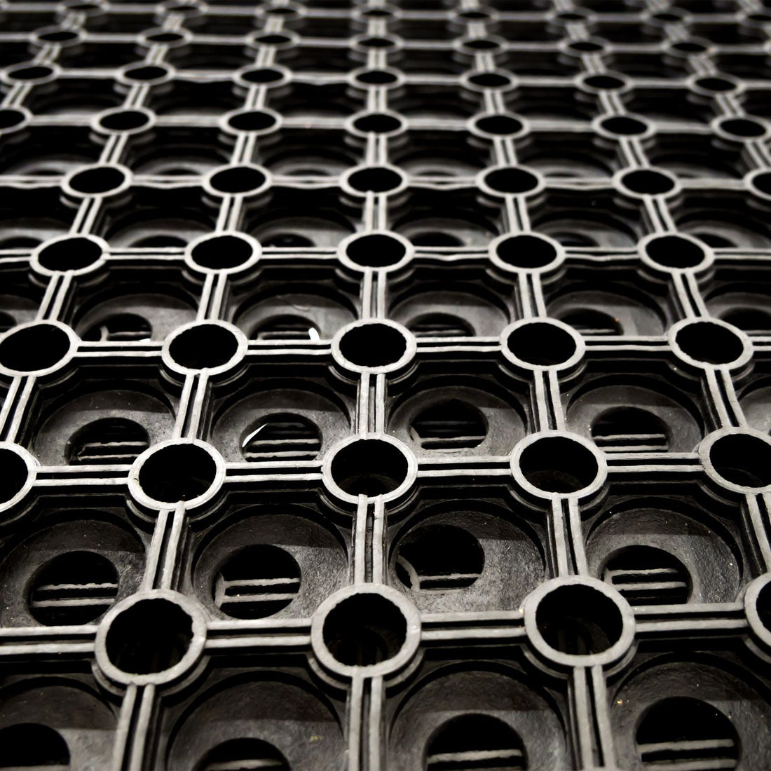 Rubber floor mats for home, commercial and industrial use by OnlyMat