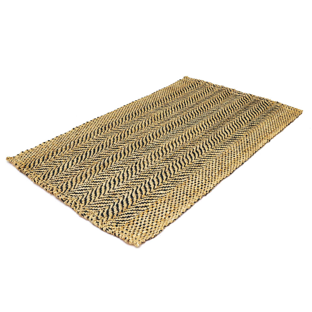 OnlyMat Chevron Luxe Rug - Natural and Black - Herringbone Weave - Jute Carpet