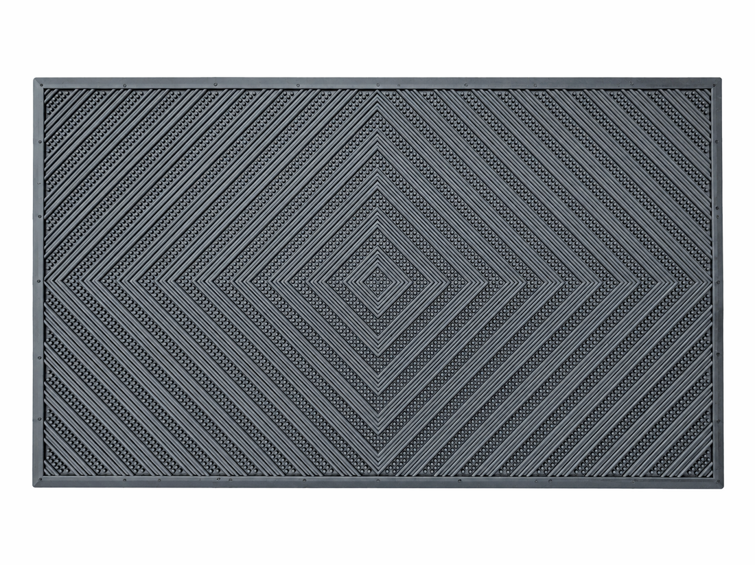 
                      
                        OnlyMat Concentric Diamond Rubber Pin Doormat - 45 × 75 cm
                      
                    