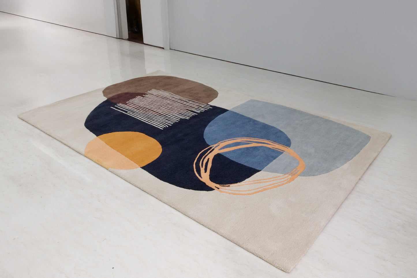 OnlyMat HandTufted Luxe Rug - Modern ART - Bamboo Silk Carpet