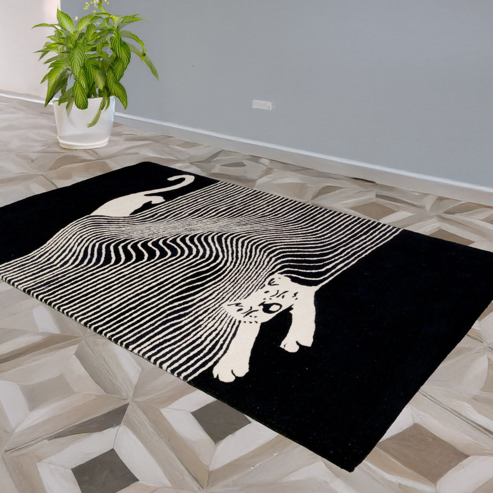 OnlyMat HandTufted Luxe Rug - Modern Cat - Bamboo Silk Carpet