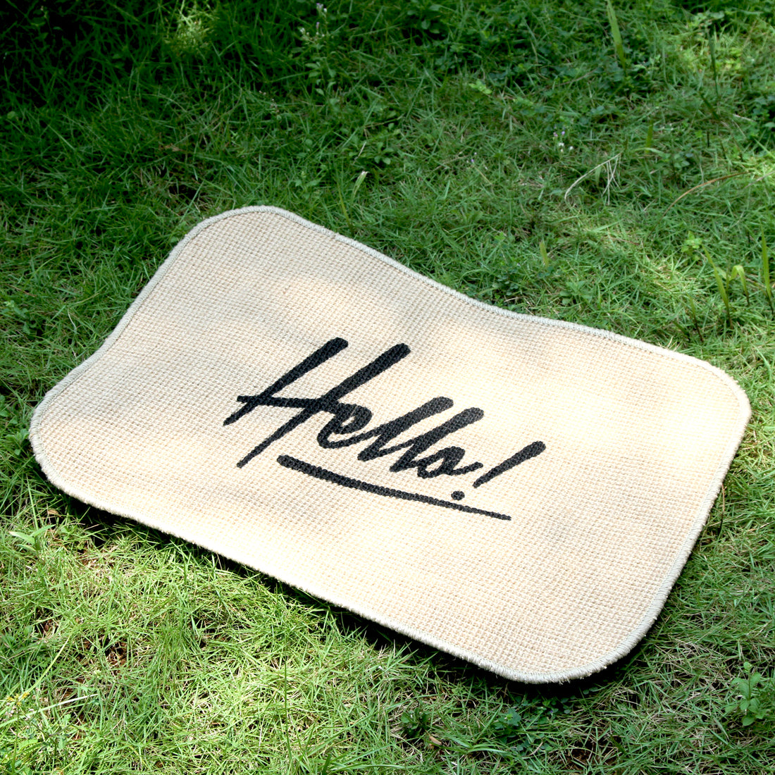 Onlymat Micro Boucle 'Hello' Design Printed Anti Slip Jute  Mat - OnlyMat