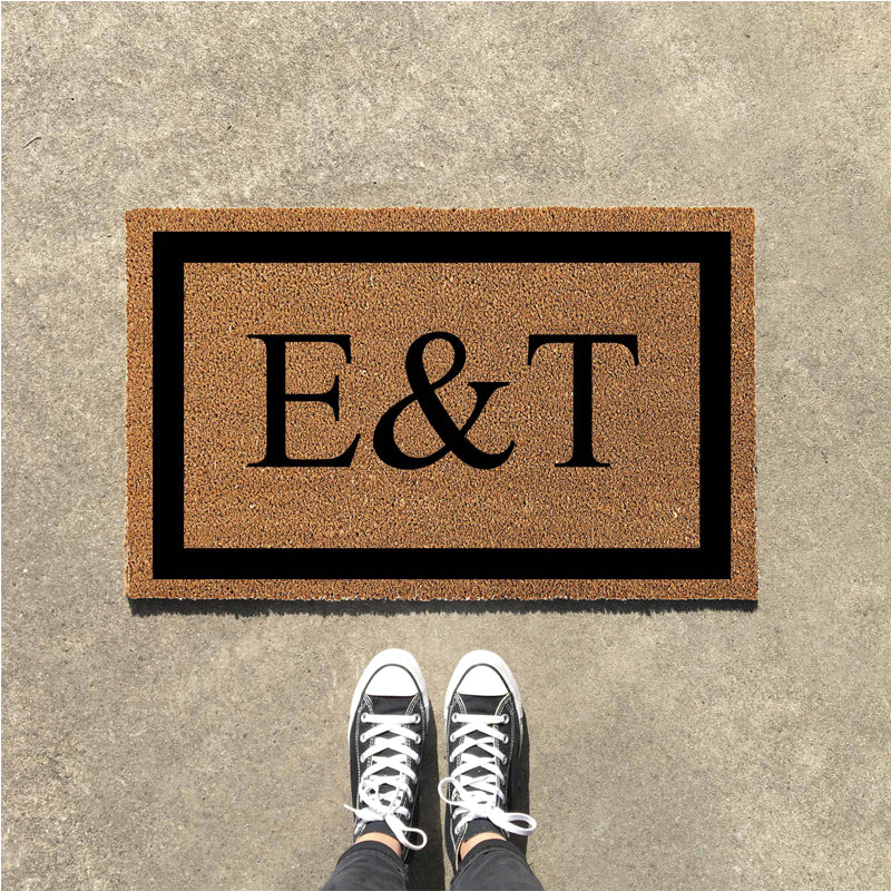 
                      
                        Personalized Doormat with Large Initials - Design 3 - OnlyMat
                      
                    