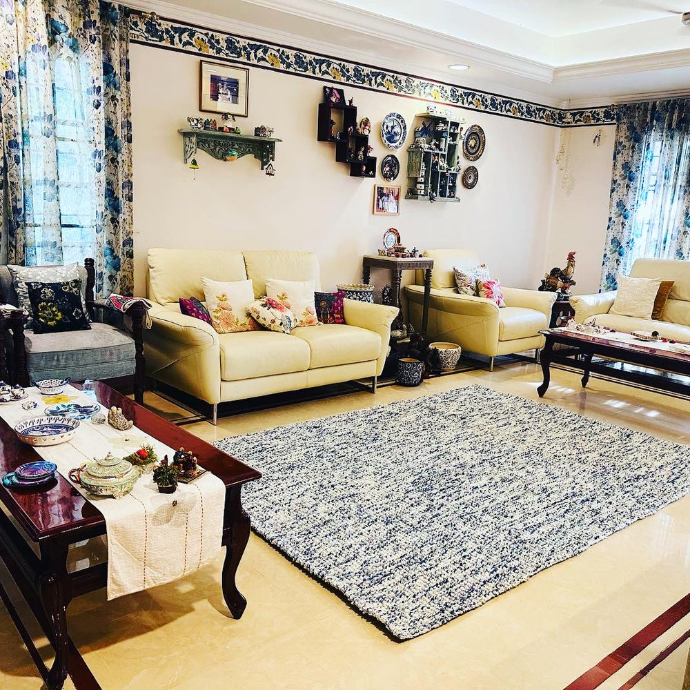 OnlyMat Blues Luxe Rug - Handwoven Jute Carpet - Tie and Dye Handwoven Jute Carpet with Blue and White Colours